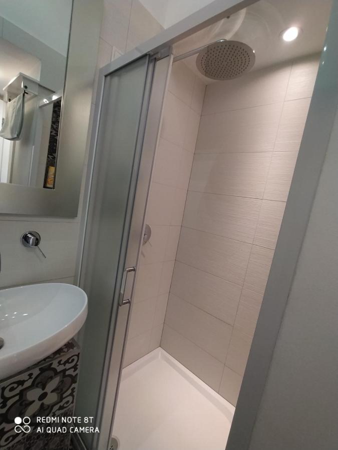 Apartment Zrinjevac ซาเกร็บ ภายนอก รูปภาพ