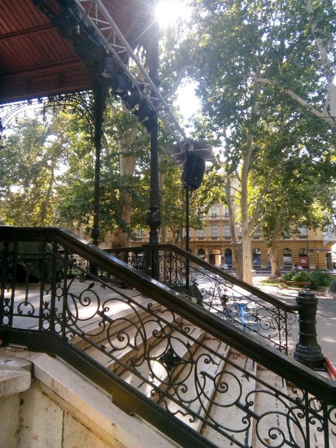 Apartment Zrinjevac ซาเกร็บ ภายนอก รูปภาพ