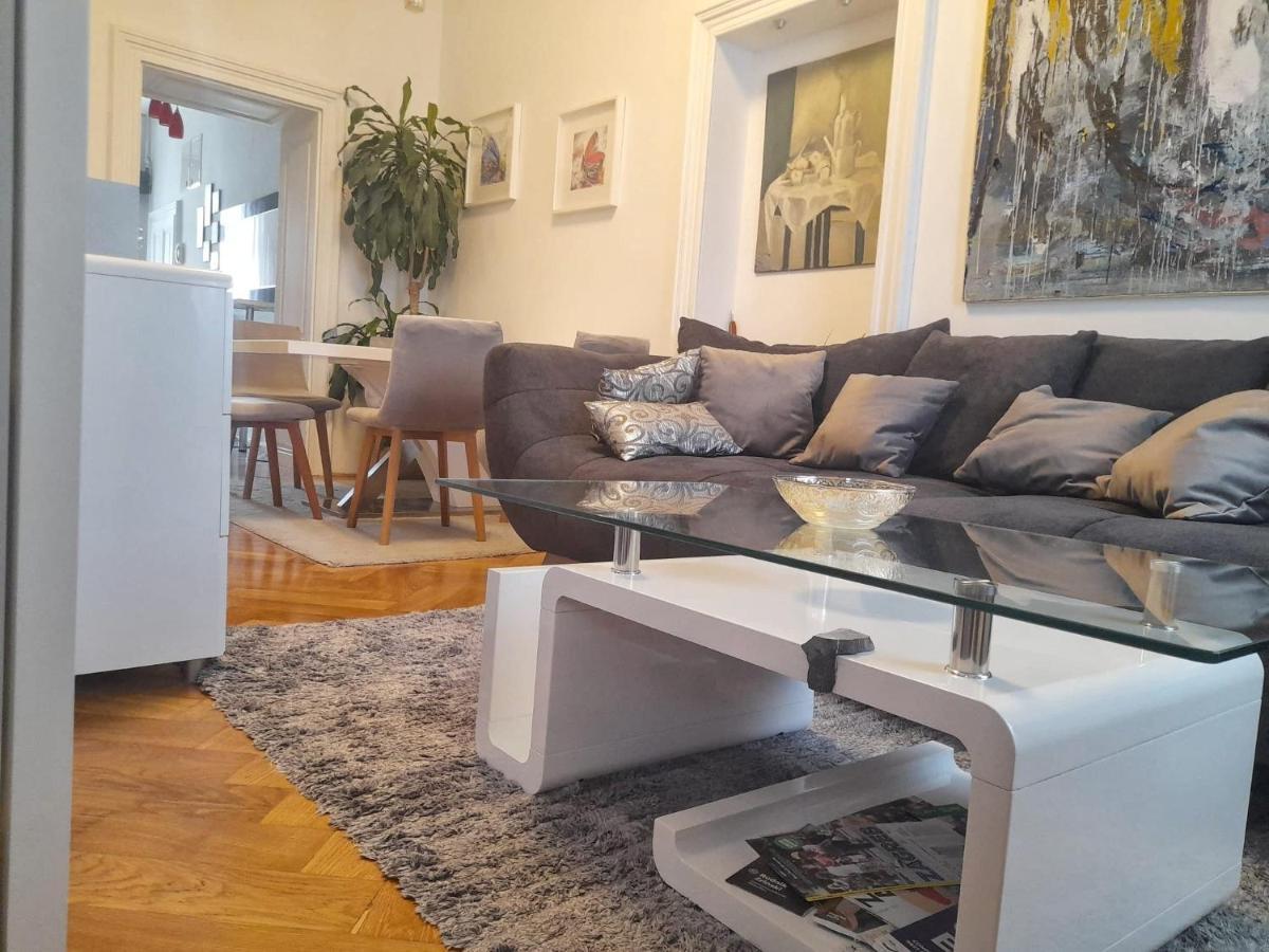 Apartment Zrinjevac ซาเกร็บ ภายนอก รูปภาพ