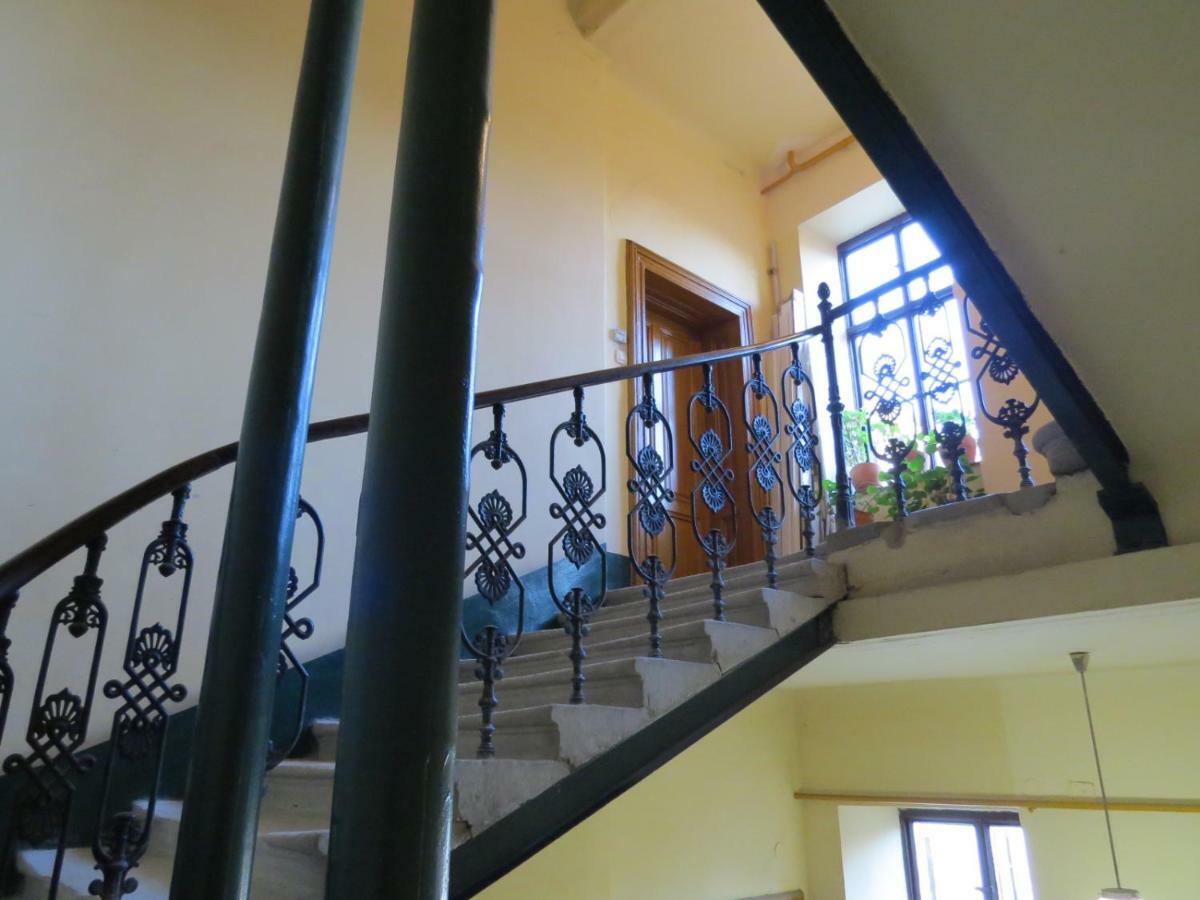 Apartment Zrinjevac ซาเกร็บ ภายนอก รูปภาพ