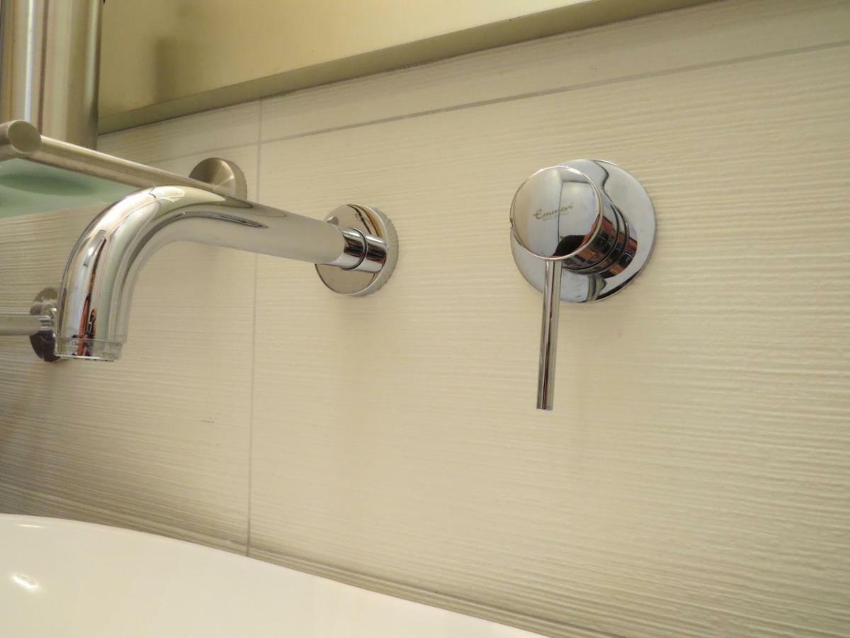 Apartment Zrinjevac ซาเกร็บ ภายนอก รูปภาพ