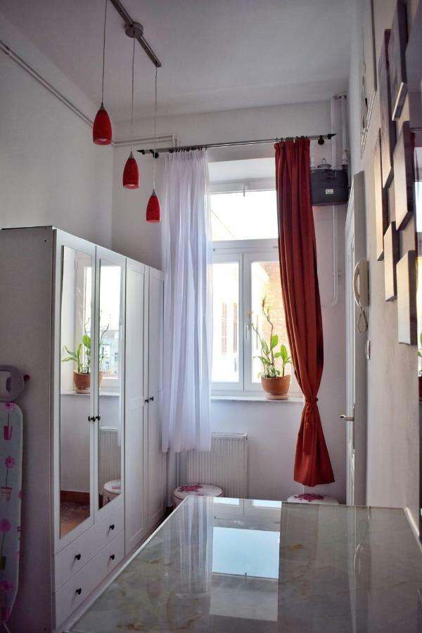 Apartment Zrinjevac ซาเกร็บ ภายนอก รูปภาพ